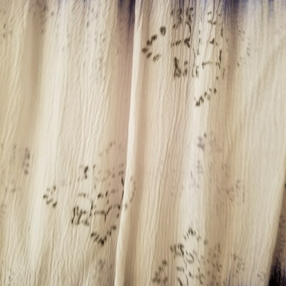 Flowy top - Picture 3 of 4